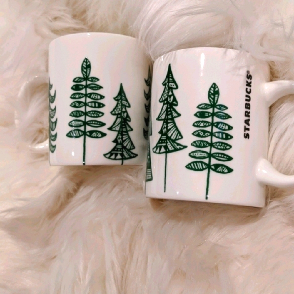 Starbucks 2015 Holiday Christmas Tree Hot Mug Set